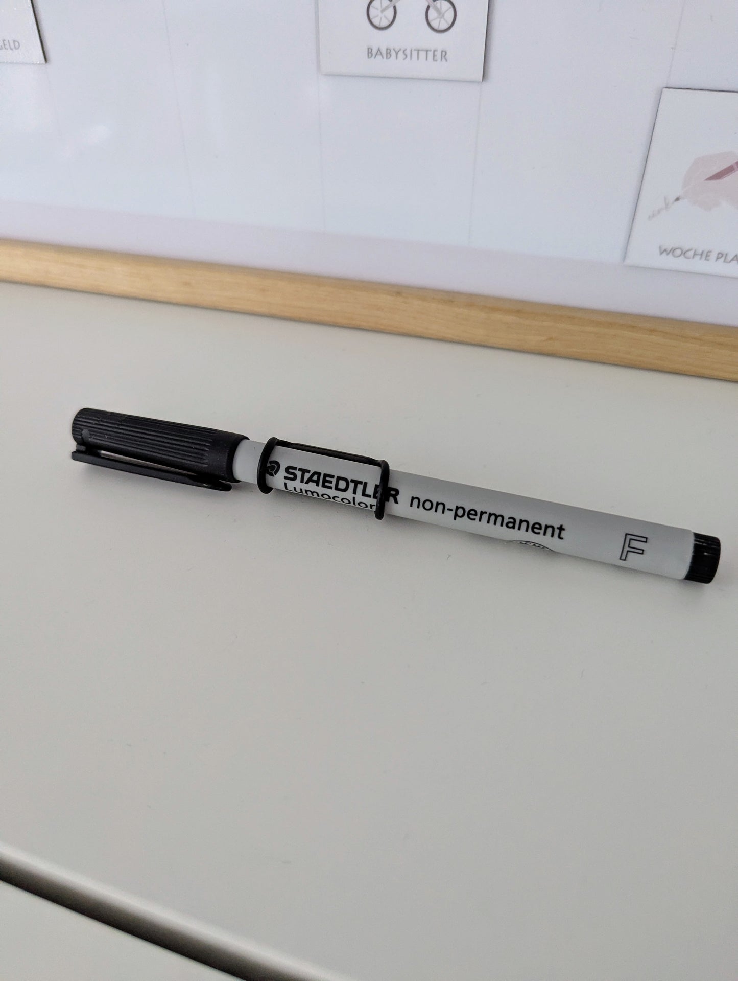 Folienstift inkl. Magnethalterung